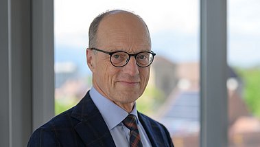 Porträt von Prof. Heinrich Iro