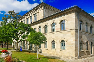 Kaufmänniasche Direktion